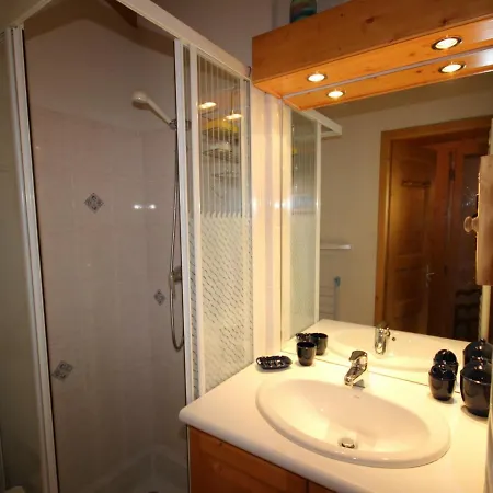 Apartment Bel Familial Aux Saisies Avec Balcon S/expos Sud Et Equipements Complets - Fr-1-293-190 *