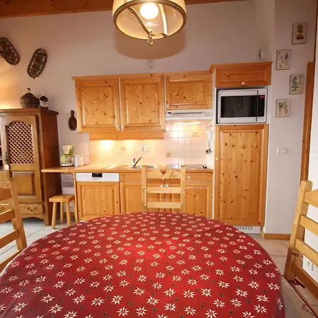 Appartement 3 Pieces, 37M², Magnifique Vue Pistes, Proche Commerces, Hauteluce Les Saisies